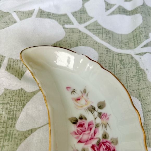 Vintage Crescent Moon Shaped Floral Porcelain Trinket Dish Jewelry Holder - Picture 3 of 7
